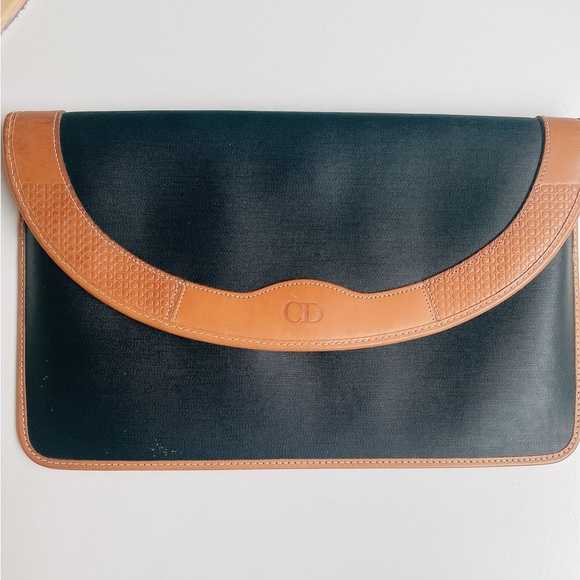 Authentic CHRISTIAN DIOR - Picture 3 of 12